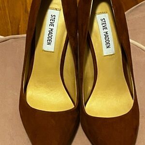 Steve Madden Daisie- Brown Suede Heels for Women